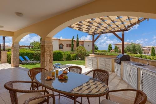 Aphrodite Hills Rentals – Apartments, Cyprus