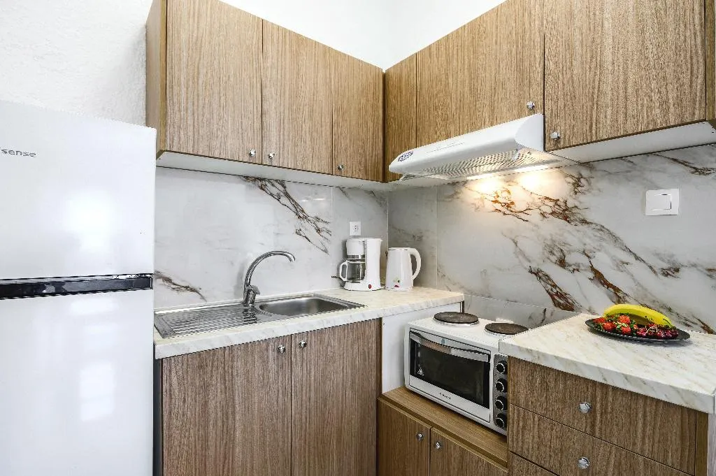 STUDIO STANDARD Room, Zervakis Apartments, Crete