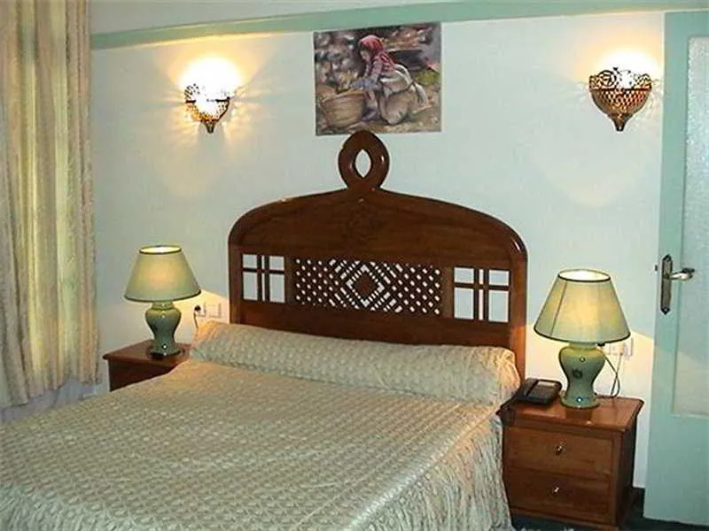 Room, Transatlantique, Casablanca