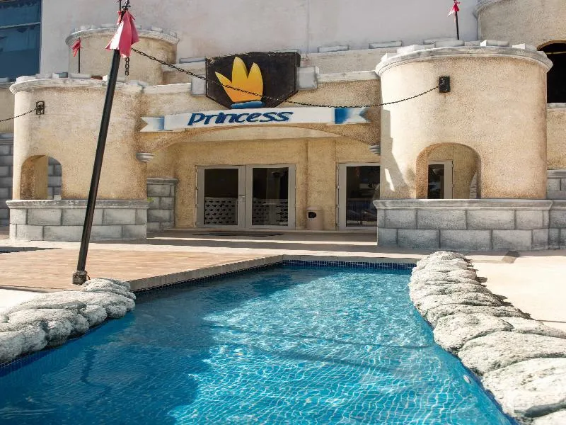Pool, Family Club Princess, Playa Del Carmen