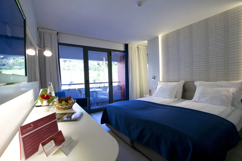SINGLE MOUNTAIN VIEW Room, The Views Monumental, Madeira