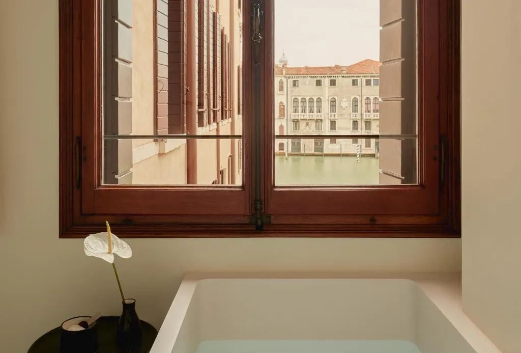 Room STANDARD Room, Aman Venice, Venice