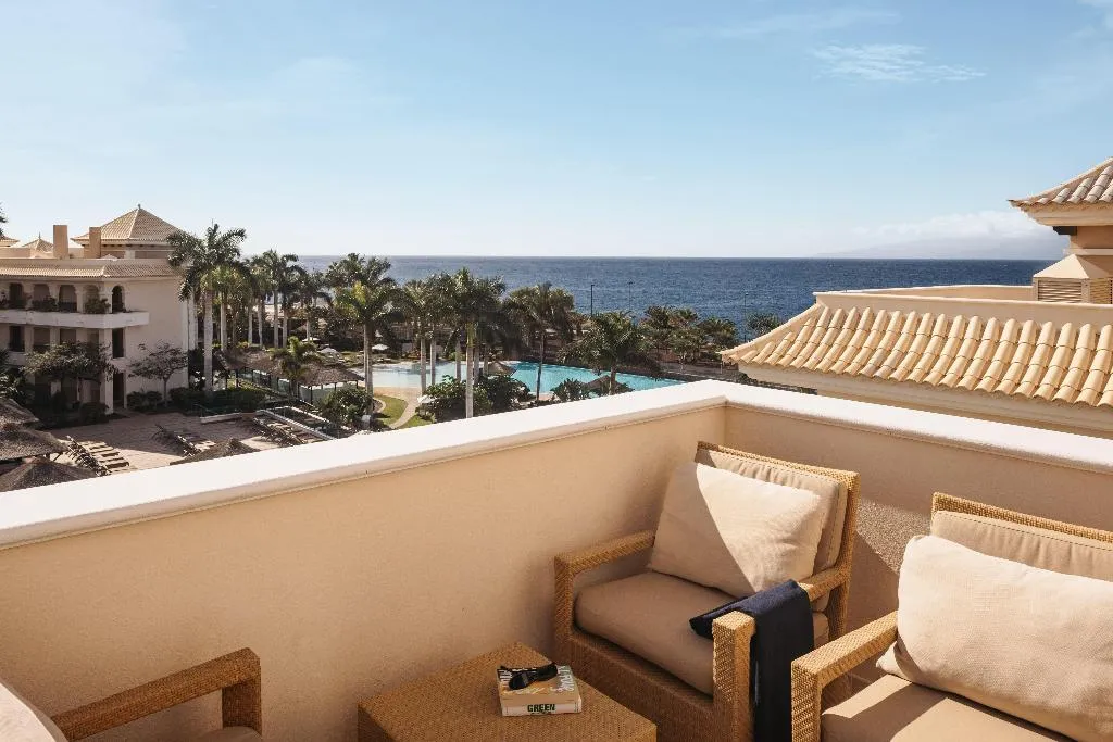 Double or Twin SIDE SEA VIEW Room, Gran Melia Palacio de Isora, Tenerife