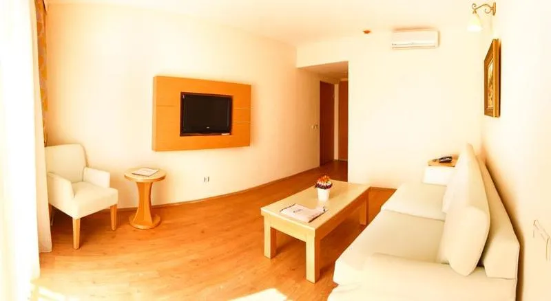 Room, Ladonia Hotels Del Mare Ex Cesars Suites Bodrum, Bodrum
