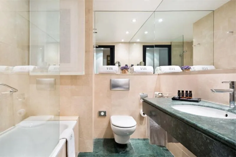 Double or Twin EXECUTIVE Room, Hotel Balmoral, Barcelona