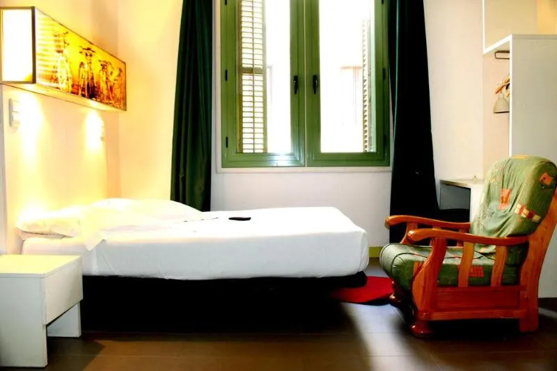 General view, Hostal Raval Rooms, Barcelona