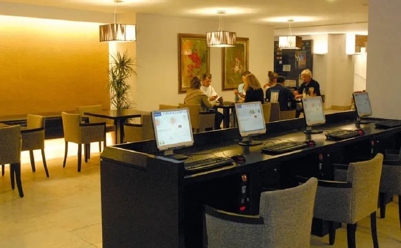 Sports and Entertainment, Beach Club Font de Sa Cala, Majorca