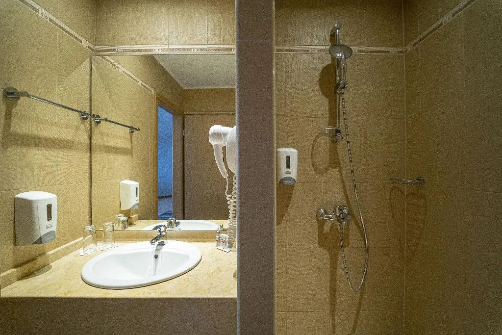 DOUBLE BASIC Room, HVD Clubhotel Miramar, Bourgas