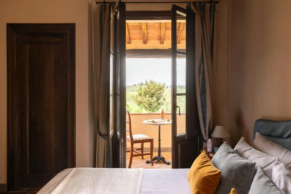 FAMILY ROOM CAPACITY 4 Room, Villa San Filippo, Florence