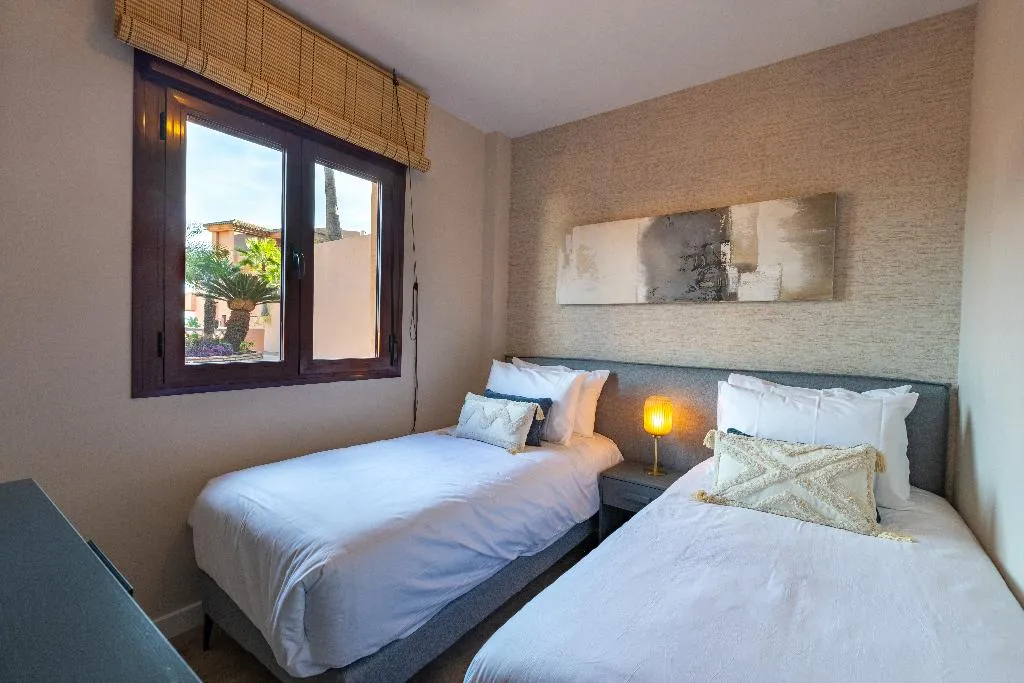 APARTMENT CLASSIC TWO BEDROOMS Room, Royal Marbella Golf Resort, Costa Del Sol