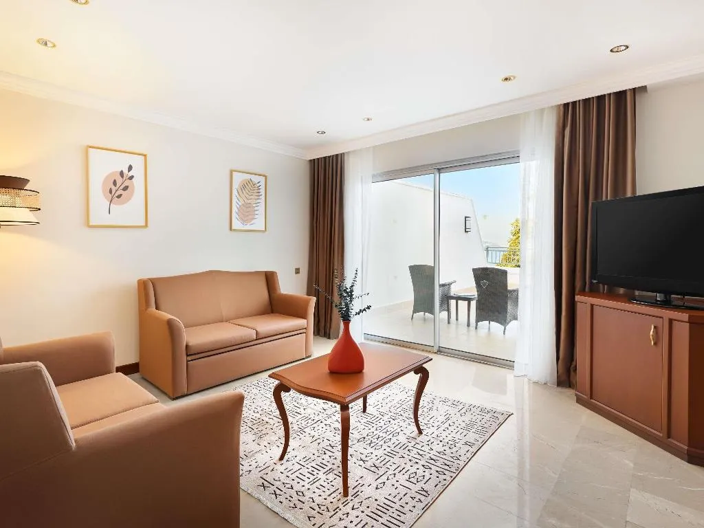 SUITE SUPERIOR GARDEN VIEW Room, Rixos Premium Bodrum, Bodrum