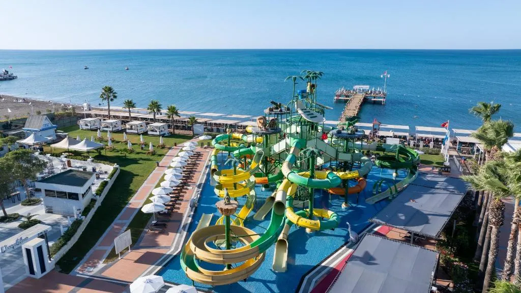Pool, Crystal Centro Pearl Collection, Antalya