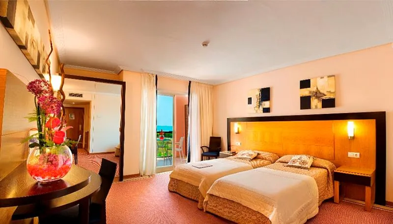 Double or Twin DELUXE Room, Hotel Bonalba Alicante, Costa Blanca