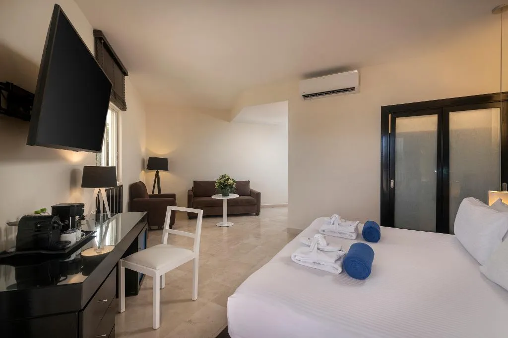 JUNIOR SUITE SUPERIOR OCEAN VIEW Room, Ocean Maya Royale All Inclusive Adults Only, Playa Del Carmen