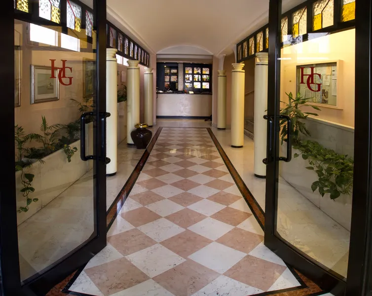 Lobby, Garibaldi, Venice