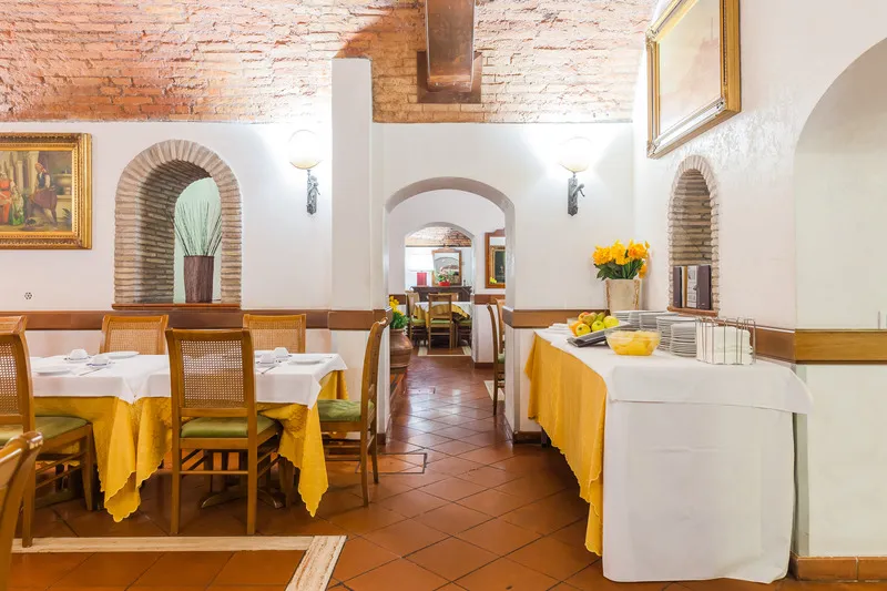 Restaurant, Hotel Galles, Rome
