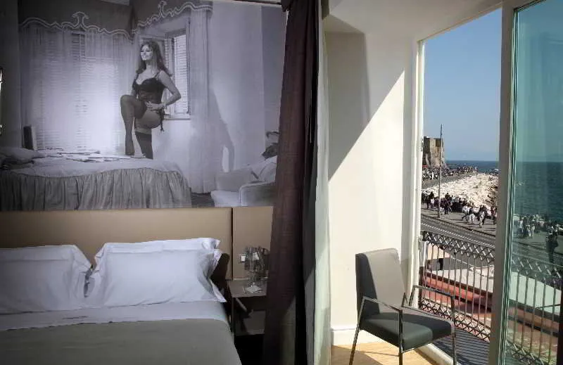 Room, Partenope Relais, Naples