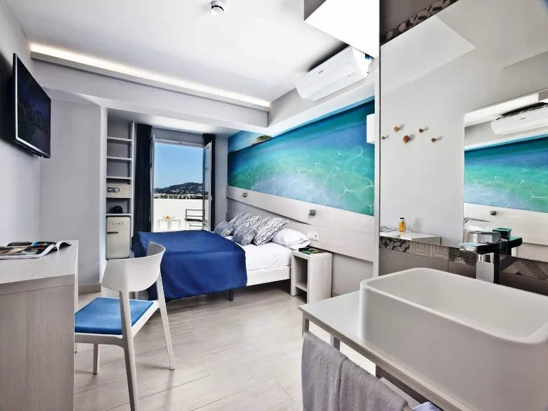 Room, Ryans La Marina, Ibiza