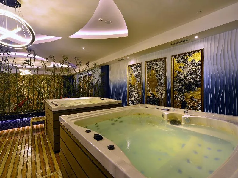 Sports and Entertainment, Azura Deluxe Resort & Spa Avsallar, Antalya