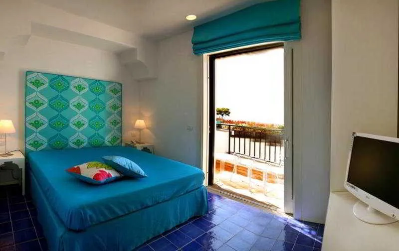 Room, Hotel Le Ancore BW Signature Collection, Naples