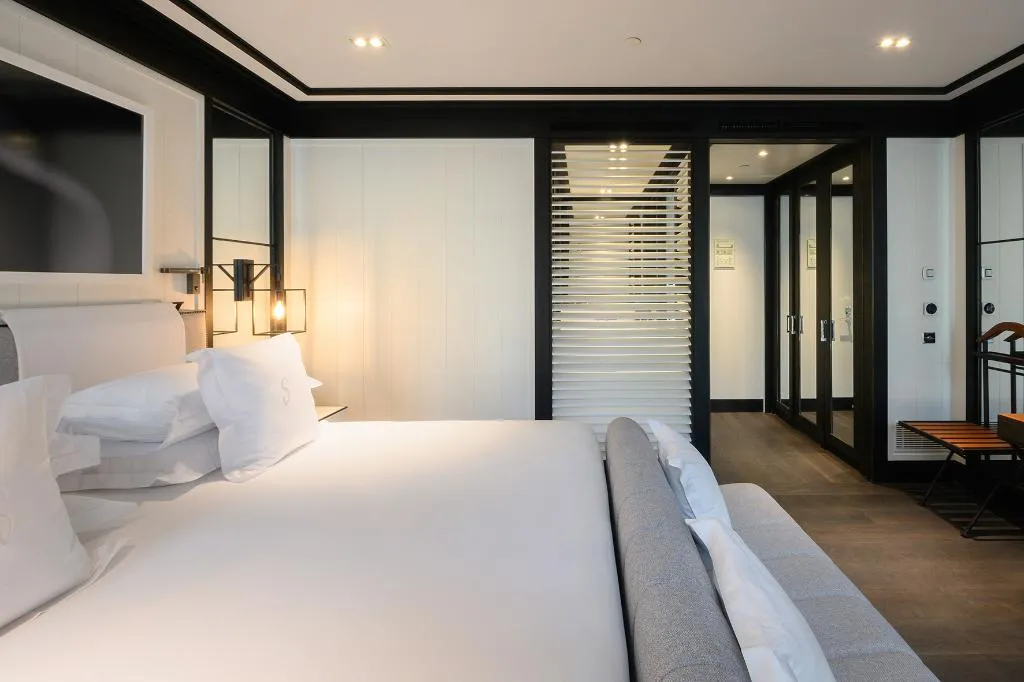 DOUBLE STANDARD Room, Seventy Barcelona, Barcelona