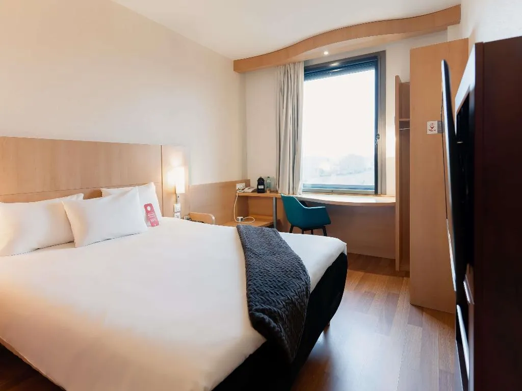 DOUBLE PREMIUM Room, ibis Barcelona Mollet, Barcelona