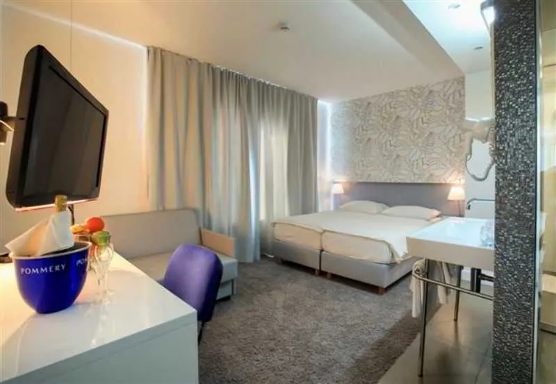 DOUBLE STANDARD Room, Jona Split Rooms, Split
