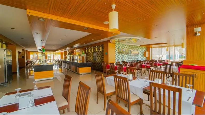 Restaurant, Aes Club, Dalaman