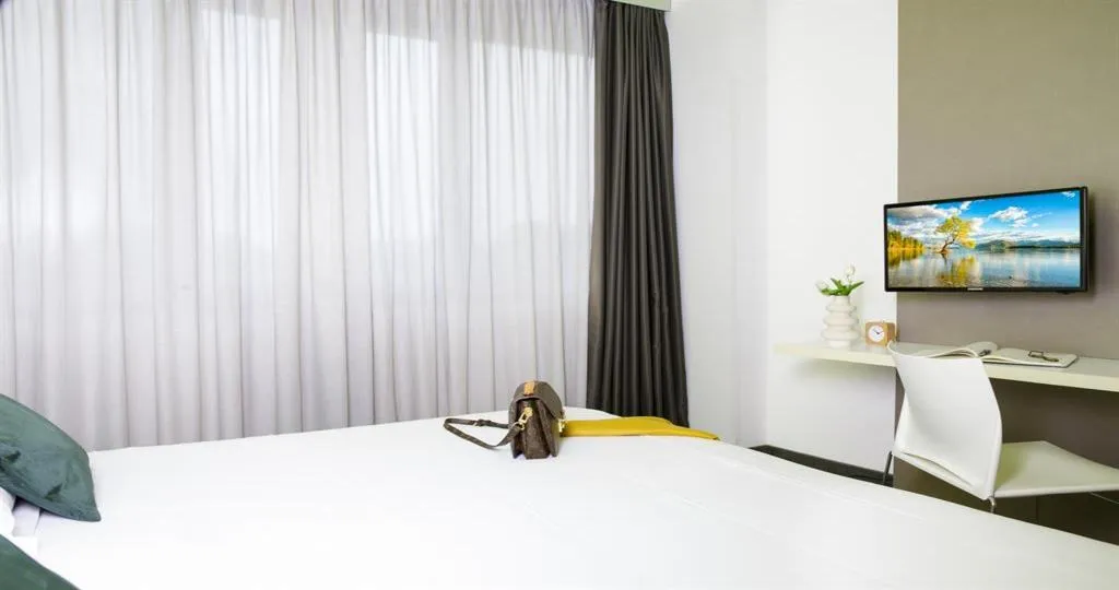 DOUBLE COMFORT Room, The Caesar Hotel Roma, Rome