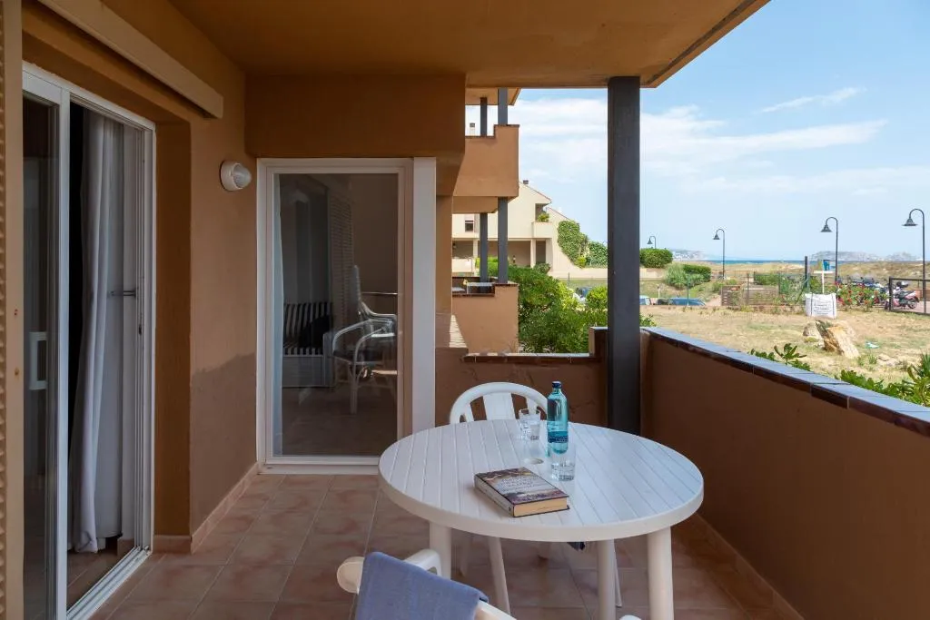 APARTMENT CAPACITY 4 TWO BEDROOMS Room, Apartaments Golf By La Costa Resort, Costa Brava