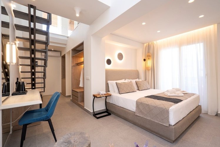 Mirablue Luxury Residences, Halkidiki