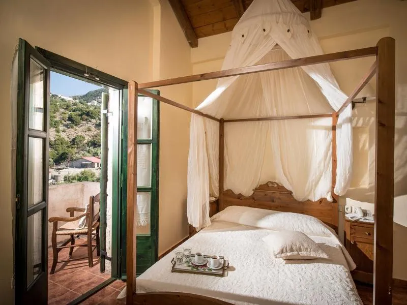 Room, Enagron Ecoturism Village, Crete