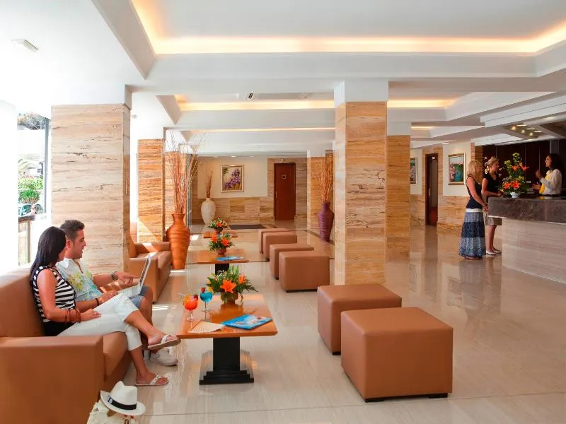 Lobby, HSM Regana, Majorca