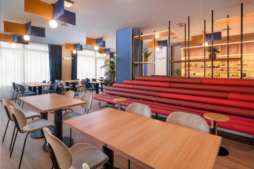 Restaurant, B&B HOTEL Barcelona Rubí, Barcelona