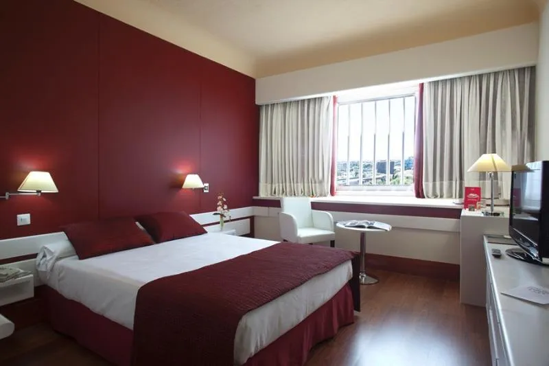 DOUBLE STANDARD Room, Hotel Chamartin the One, Madrid