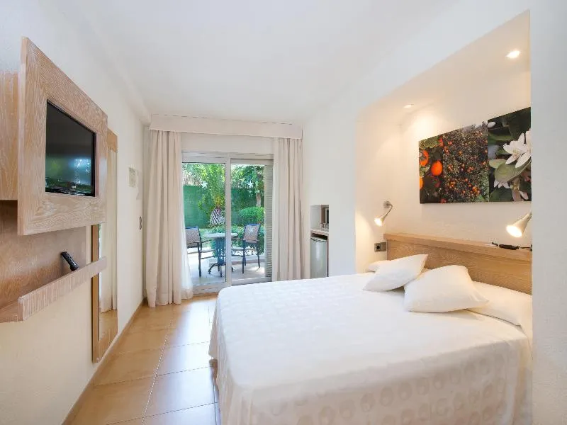 Room, Iberostar Waves Pinos Park, Majorca