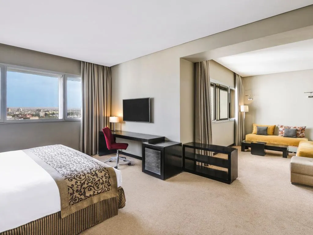 SUITE DELUXE KING BED Room, Movenpick Hotel Casablanca, Casablanca