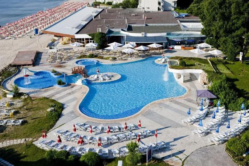 Pool, Gergana, Varna