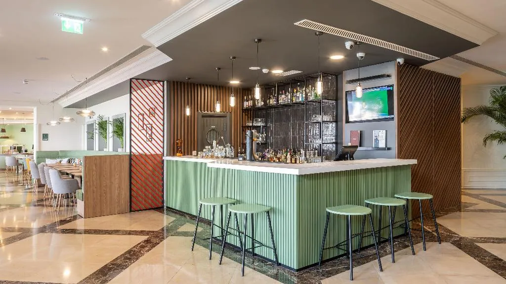 Bar, Holiday Inn Algarve Albufeira, an IHG Hotel, Algarve