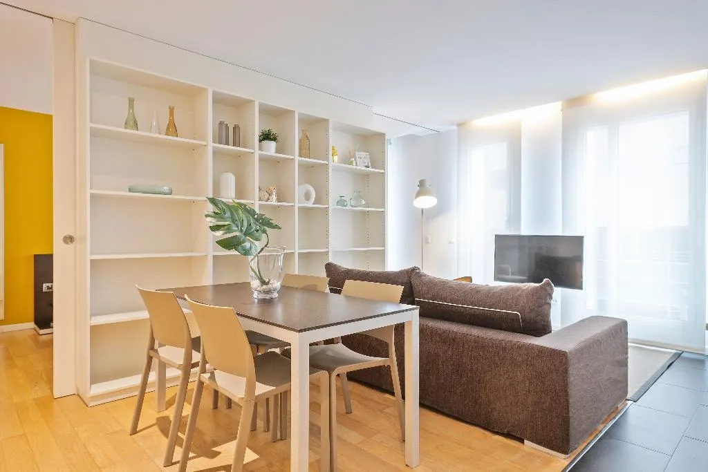 APARTMENT BUSINESS Room, Lugaris Beach Apartments, Barcelona