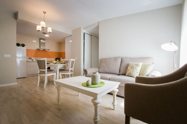 Holidays2Malaga Suites Apartments, Costa Del Sol