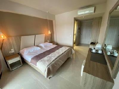 Eleni's Garden & Castello Suites, Zante