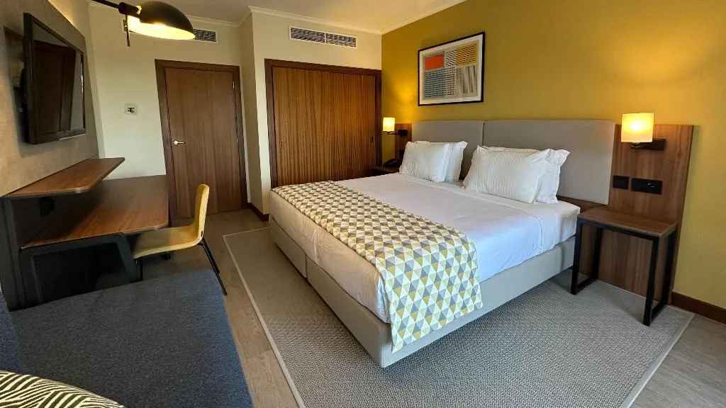 Double or Twin PREMIUM Room, Holiday Inn Algarve Albufeira, an IHG Hotel, Algarve
