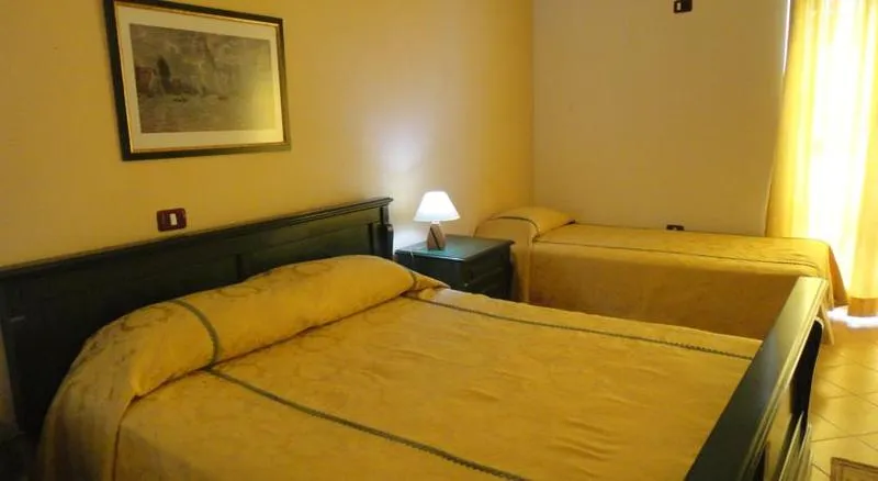 TRIPLE STANDARD Room, Vila Belvedere, Durres