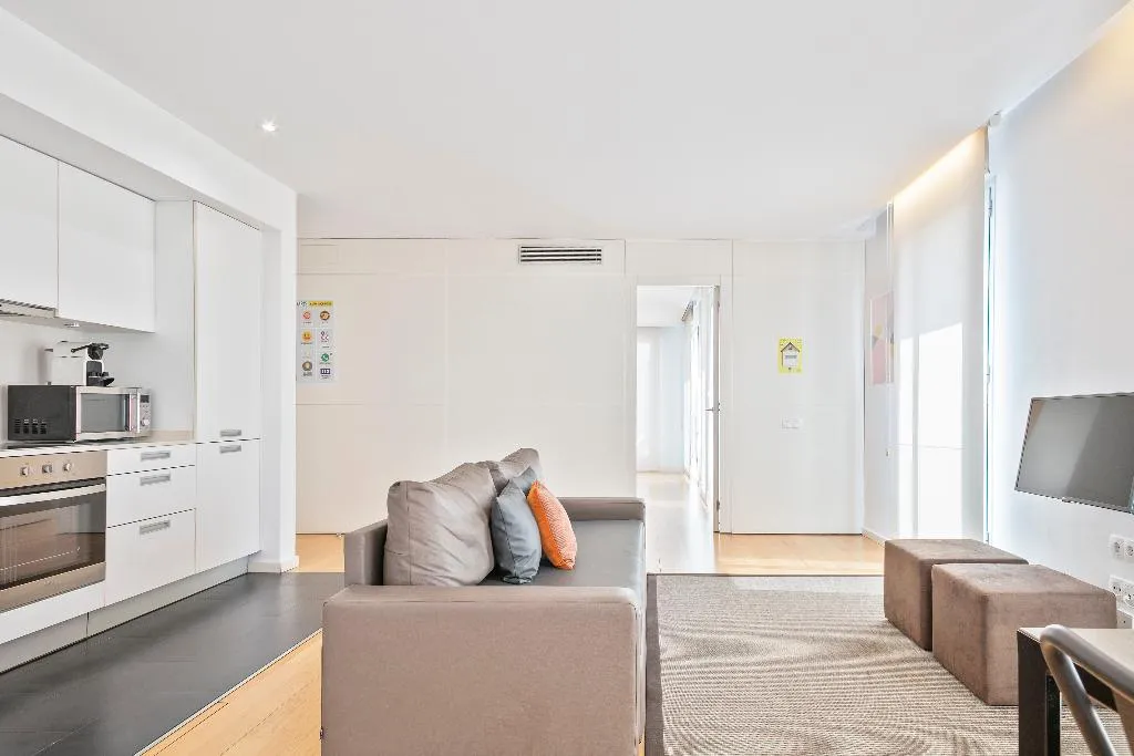 APARTMENT BUSINESS Room, Lugaris Beach Apartments, Barcelona