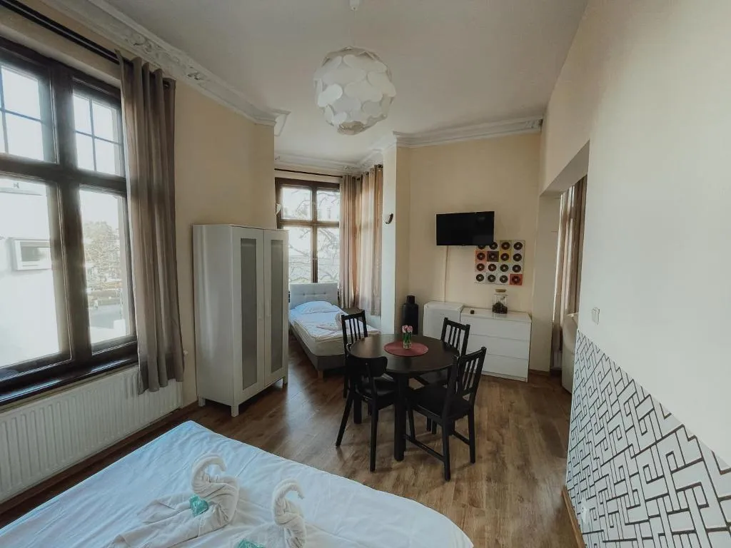 STUDIO KING SIZE BED Room, Central Sopot, Gdansk