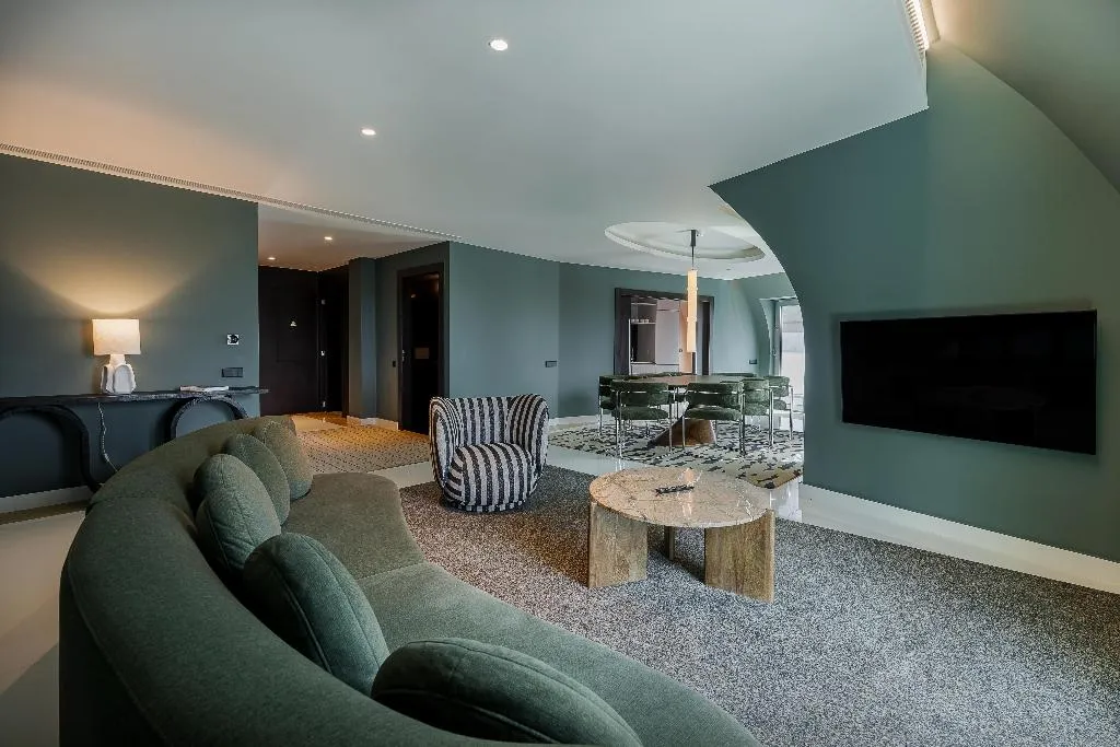 SUITE KING BED TWO BEDROOMS Room, Cenica Porto Hotel, Curio Collection By Hilton, Porto
