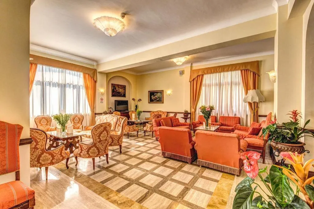 General view, Grand Hotel Hermitage, Naples