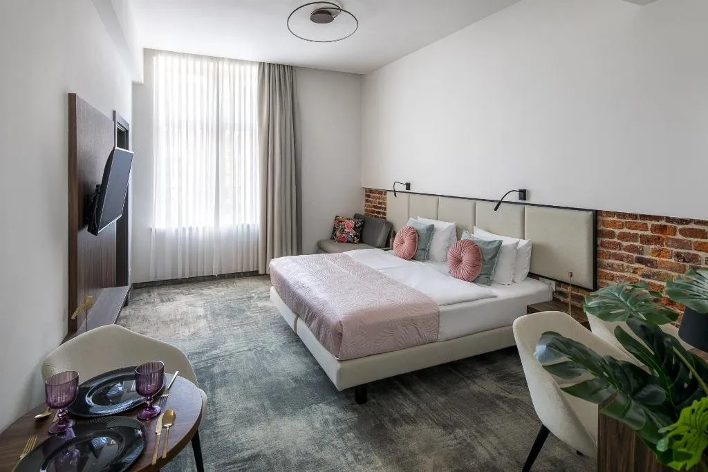 Double or Twin CLASSIC DELUXE Room, Dream Boutique Aparthotel, Krakow