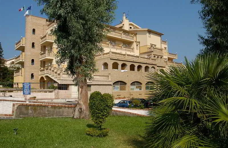General view, Hellenia Yachting, Catania